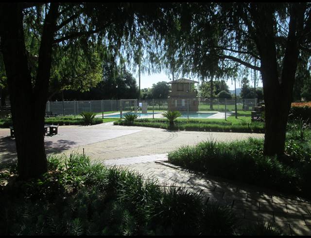 2 BEDROOM SECTIONAL TITLE FOR SALE IN EQUESTRIA